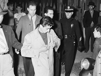 zoot-suit-riots-gettyimages-515448534.jpeg